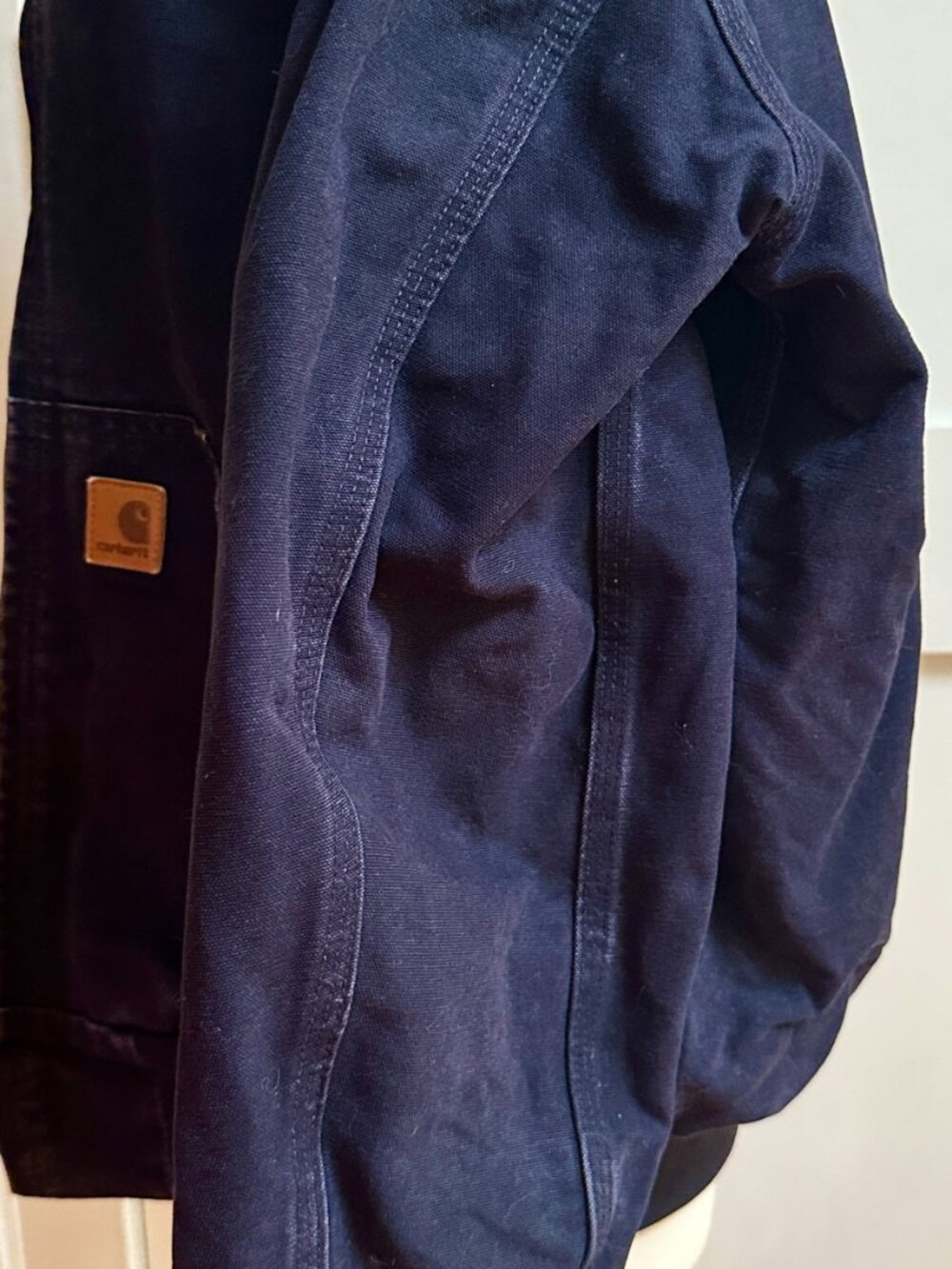 Carhartt Navy Blue Full Zip Hooded Work Coat J25 MDT Size: M Excellent Condition - Picture 3 of 16